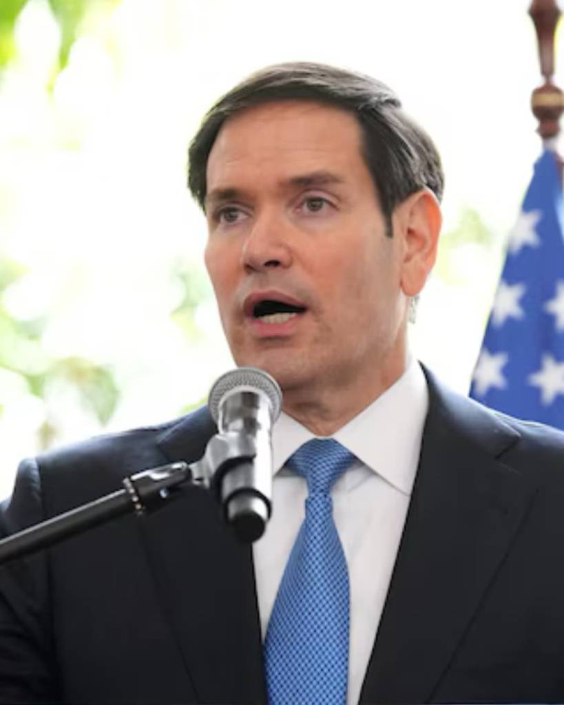 Marco Rubio acusa a Maduro de “narcoterrorista fugitivo” y anuncia ofensiva regional contra el crimen organizado
