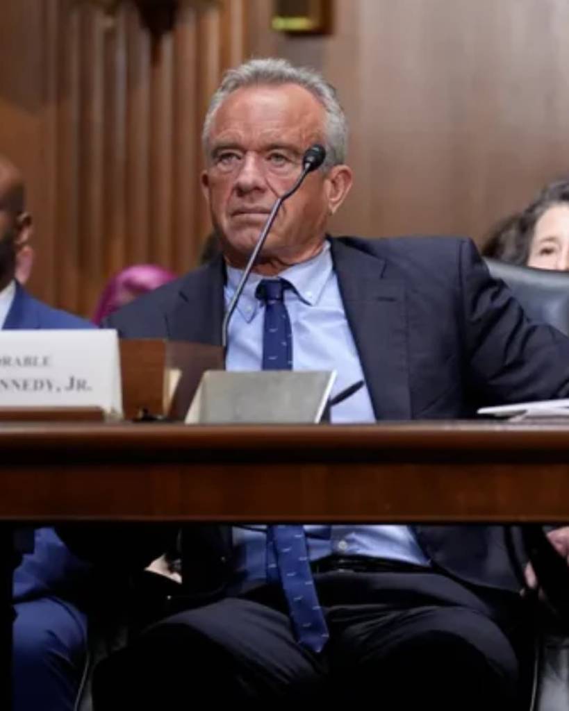 Robert F. Kennedy Jr. enfrenta críticas por caos en el CDC y polémicas sobre vacunas