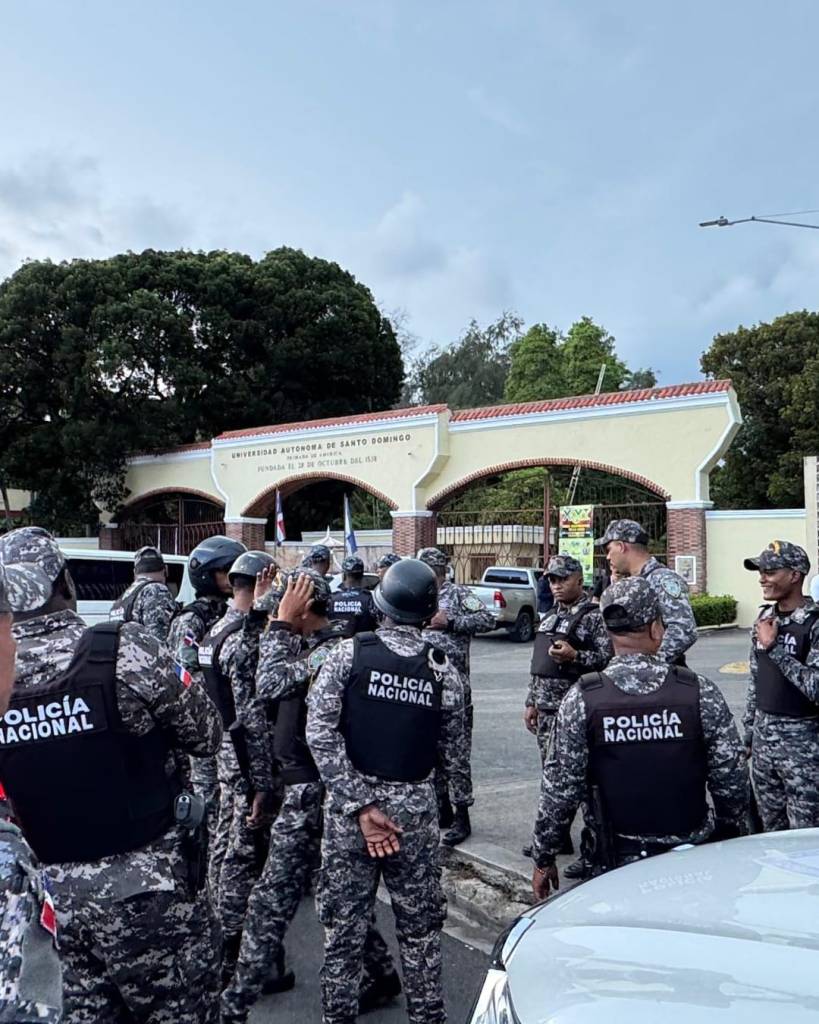 Tiroteo en la UASD deja varios heridos y desata el pánico en el campus principal
