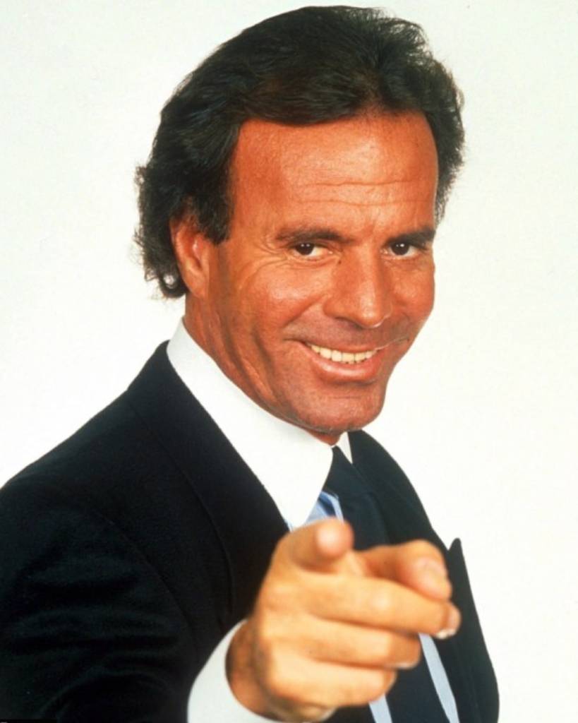 “Todo se va a aclarar”: Julio Iglesias rompe el silencio tras la denuncia por abusos sexuales