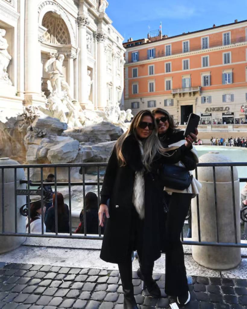 ¡Pagar por un selfie!: Roma empieza a cobrar 2 euros por el acceso a la Fontana di Trevi