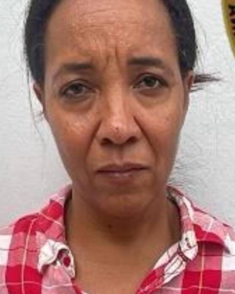 "La Doña" se entrega tras ser acusada de orquestar secuestro de empresaria en Herrera
