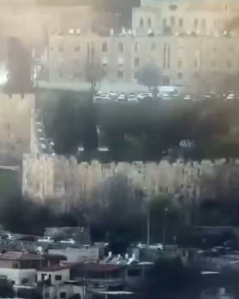 Israel bloquea misa del Domingo de Ramos por bombardeos iraníes y desata furor mundial