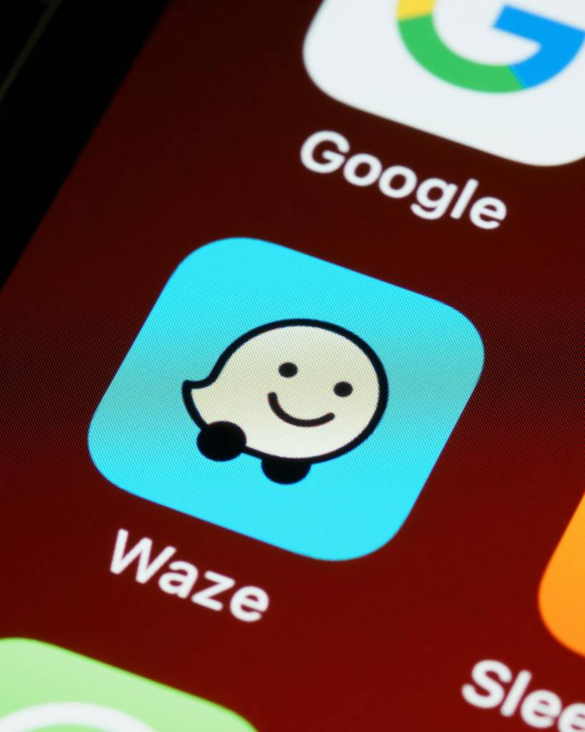 Digesett se une a Waze: alertas en tiempo real buscan reducir accidentes en RD