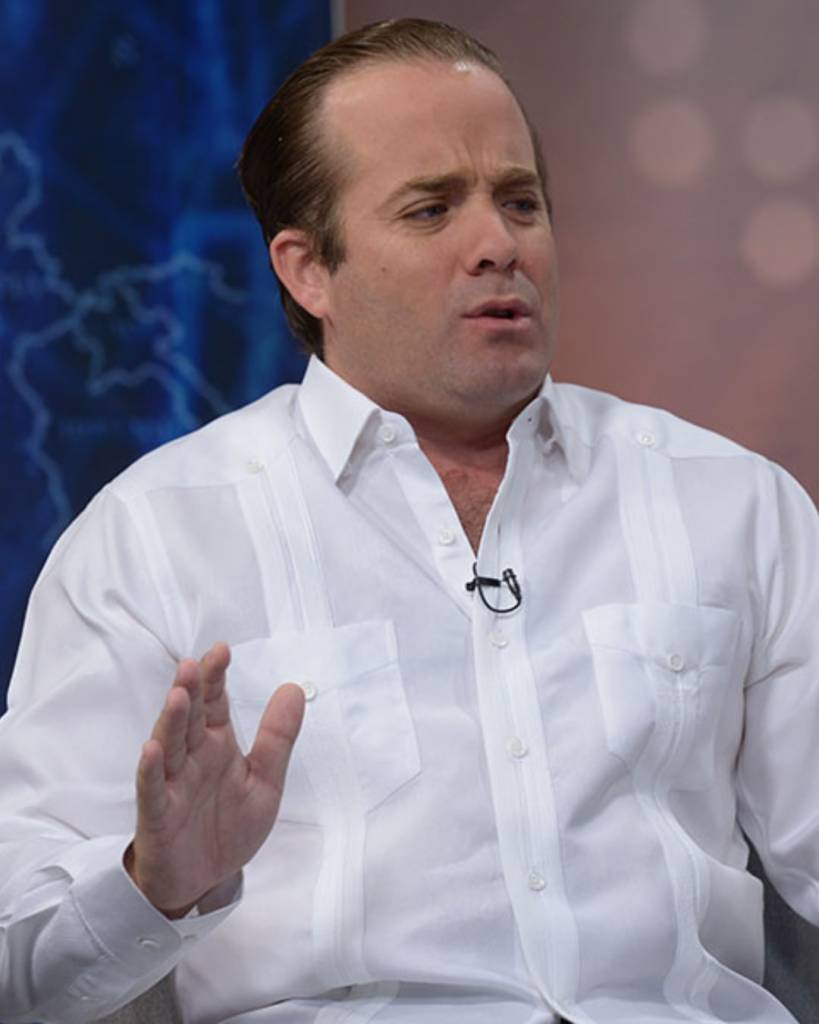 El ministro Paliza insta a la unidad frente a las críticas de Danilo Medina