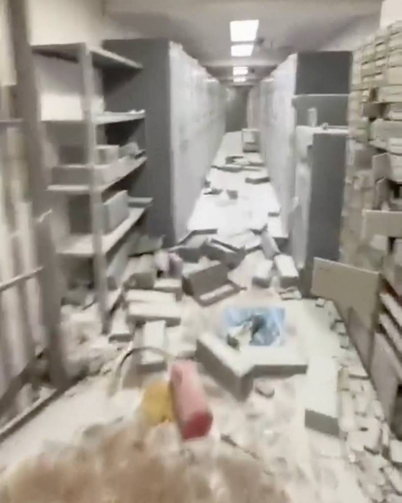 ¡Robo cinematográfico en Nápoles! Máscaras de actores, túnel prefabricado y huida perfecta por las alcantarillas