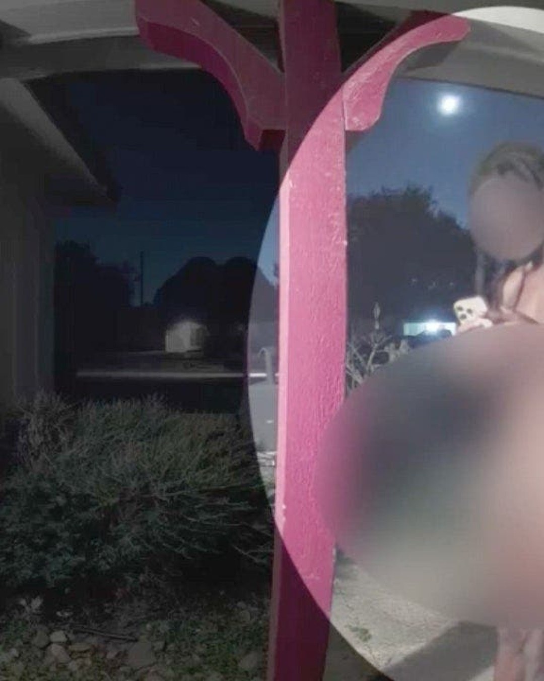 Un cliente en Houston descubre por su cámara que el repartidor de DoorDash llegó completamente desnudo